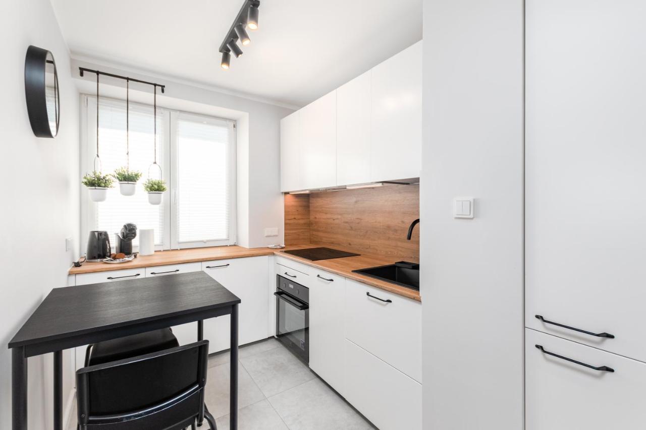 Pl. Dabrowskiego 12 By Homeprime Warszawa Eksteriør billede